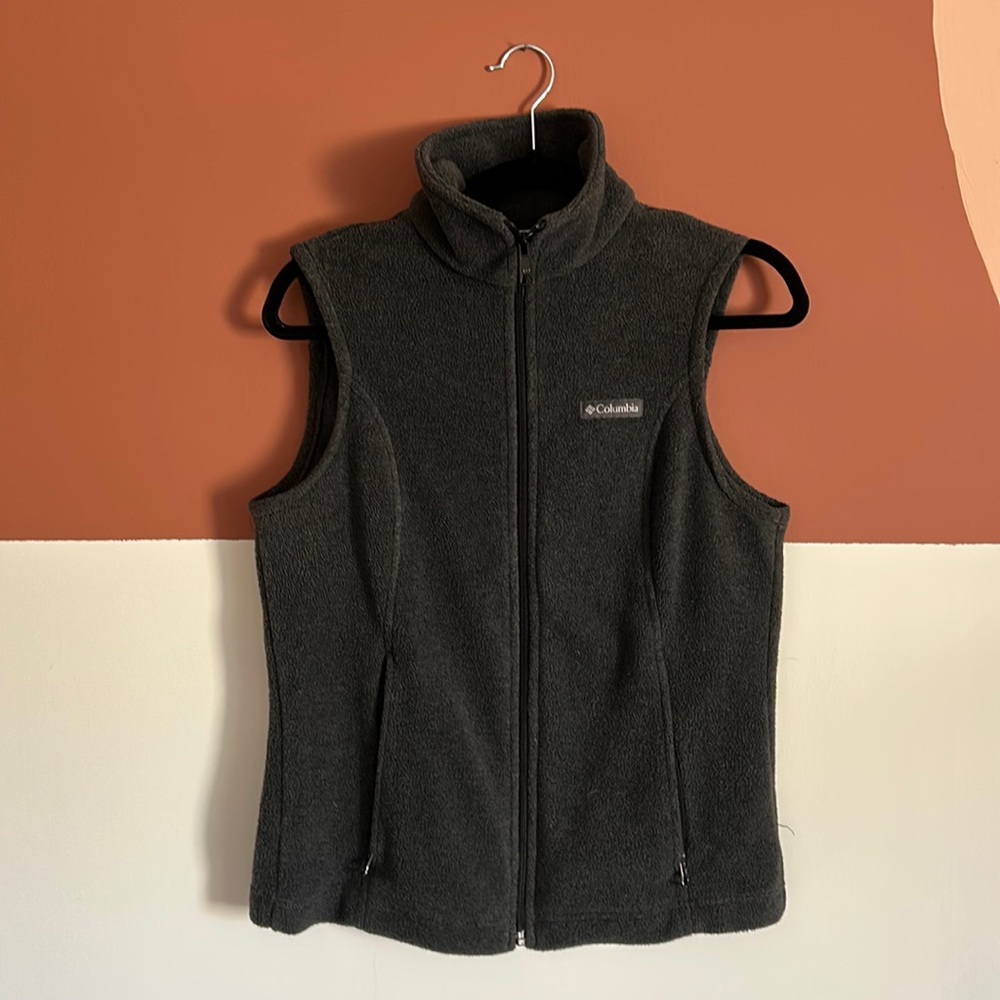 Columbia fleece vest